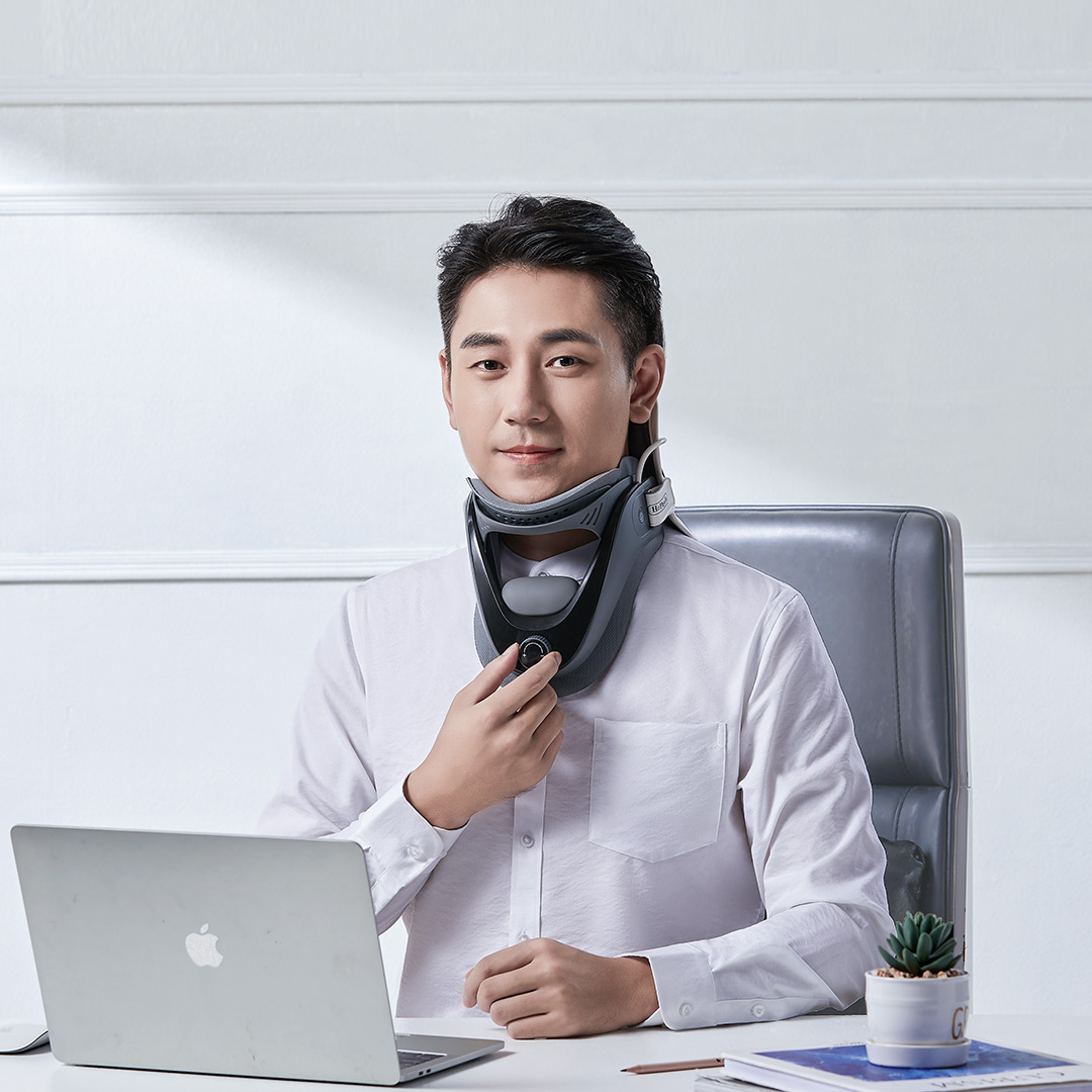 何浩明养护颈椎颈部固定器  缓解颈椎压力