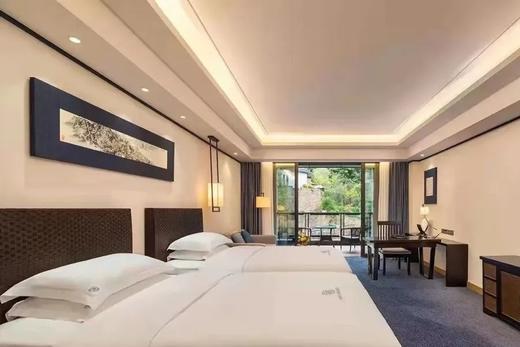 限时早鸟减700元，12.16截止【2026寒假 | 神农架5天4晚冰雪亲子营】南方滑雪性价比之王！玩转世遗景区，2大雪场，高铁方便，温度友好！探秘三峡、金丝猴，五钻酒店连住不挪窝 商品图13