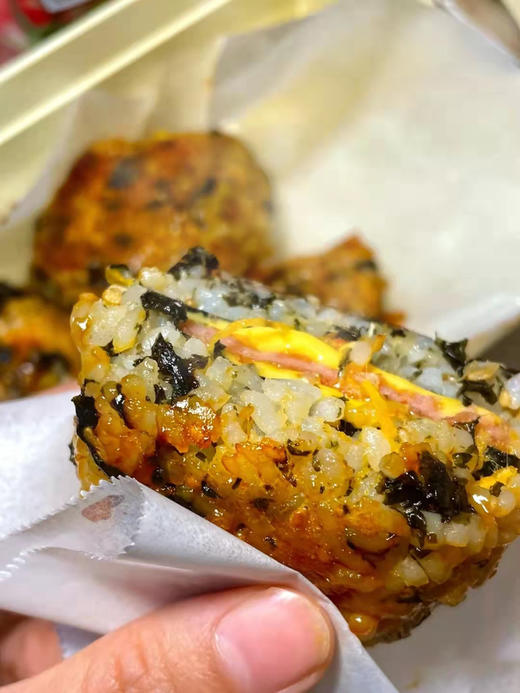 【还口以海苔碎】韩式海苔碎🍙👉24.9元整整5袋🉑 拌饭🍚捏饭团🍙煮汤🥘零食🍥拌沙拉🥗薄脆鲜香🎇，咸淡适宜 营养美味 加上芝麻，吃起来口感酥脆 商品图4