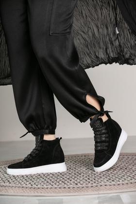 正码正拍！！！【厚底高帮靴】✨隐形增高的【羊猄皮】松糕靴秋冬款，弹力橡筋＋水钻拼接，高脚背、肉肉脚必备！保暖显瘦的时尚靴子！