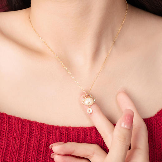 【晶莹油润细腻光泽！本命年和田玉招财萌蛇】国潮民族风锁骨链，招财萌蛇吊坠。本命年纯银s925和田玉项链女国潮民族风钱币锁骨链招财萌蛇吊坠送妈妈送闺蜜送女友皆可手工饰品情人节 商品图1