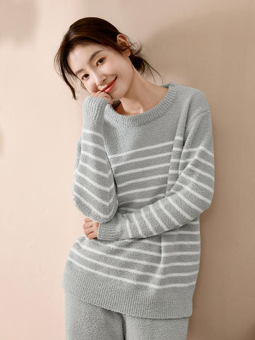 康妮雅女式长袖长裤套头套装 商品图4