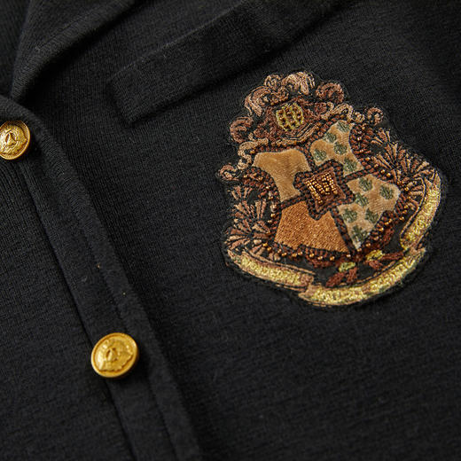 谜底针织连衣裙女2023冬新品英伦风时尚刺绣修身中长裙234MZ1857 商品图3