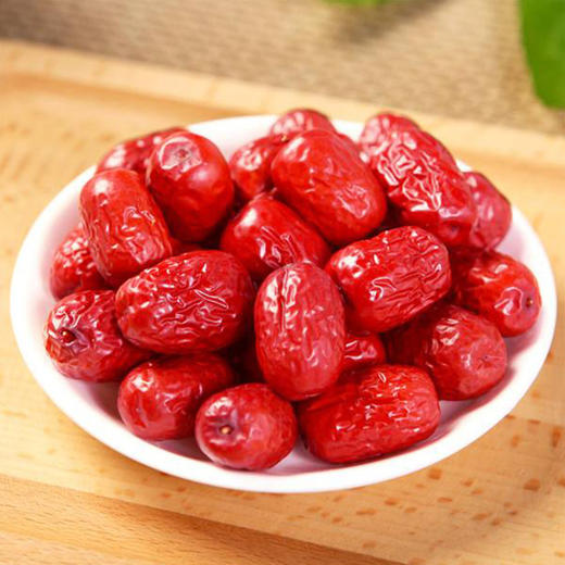 【皮薄肉厚营养丰富！新疆红枣袋装】皮薄壳小，甘甜细腻，浓香爽口，圆润饱满， 煲粥汤泡茶若羌灰枣干果即食散装食品特产健康特价清仓 商品图2