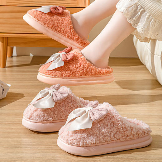 【秋冬季时尚佳品，棉拖鞋女】蝴蝶结柔美细腻，温暖陪伴，室内轻盈踏实，舒适保暖。月子期间的不二之选，走一步似踏青花瓣，温婉如清风细雨。 商品图0