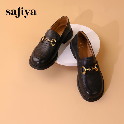 Safiya/索菲娅2023秋冬复古真皮低跟圆头金属扣英伦小皮鞋 SF33112451 商品图4