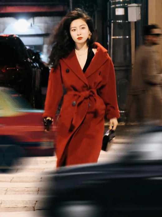 重磅出击‼️巴黎时装博物馆藏品的传世之作——Max 101801大衣的1比1平替版来啦💯限时低价💰399‼️现货‼️7天无理由退换💯 张嘉倪 袁泉 蒋欣数不尽的女明星同款🥰 商品图0