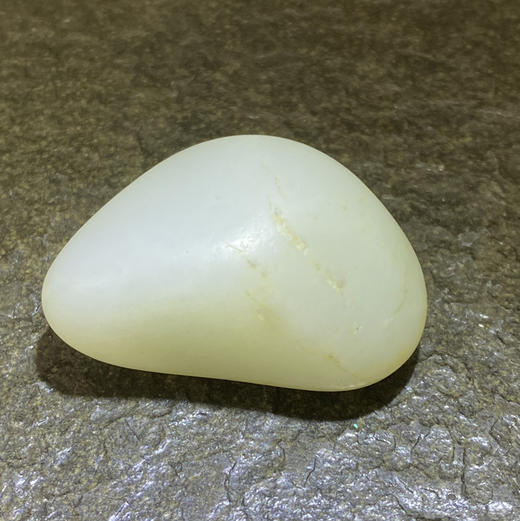 和田玉（白玉）籽料原石44g（价格面议） 商品图0