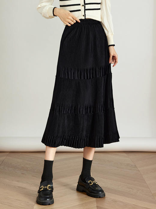 【年终特卖】熙世界复古黑丝绒半身裙女秋冬2025新款中长款A字百褶蛋糕裙长裙 商品图5