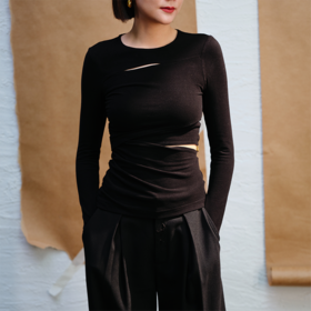 LIYIHAN 不规则褶皱打底衫 Y233S00390