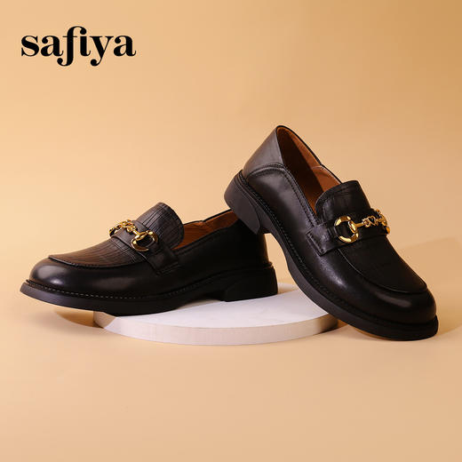 Safiya/索菲娅2023秋冬复古真皮低跟圆头金属扣英伦小皮鞋 SF33112451 商品图1