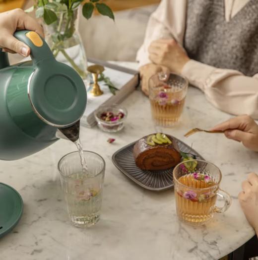 小熊（Bear） 烧水壶电水壶保温电热水壶开水壶1.5L大容量 ZDH-Q15E1【ZMD安心系列】  淘气 商品图3