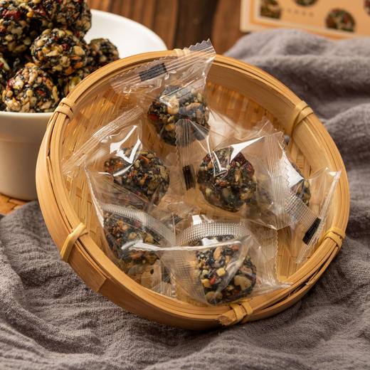 李时珍 每日坚果八珍丸135g黑芝麻葵花仁核桃红枣花生仁南瓜仁枸杞桑葚 商品图5