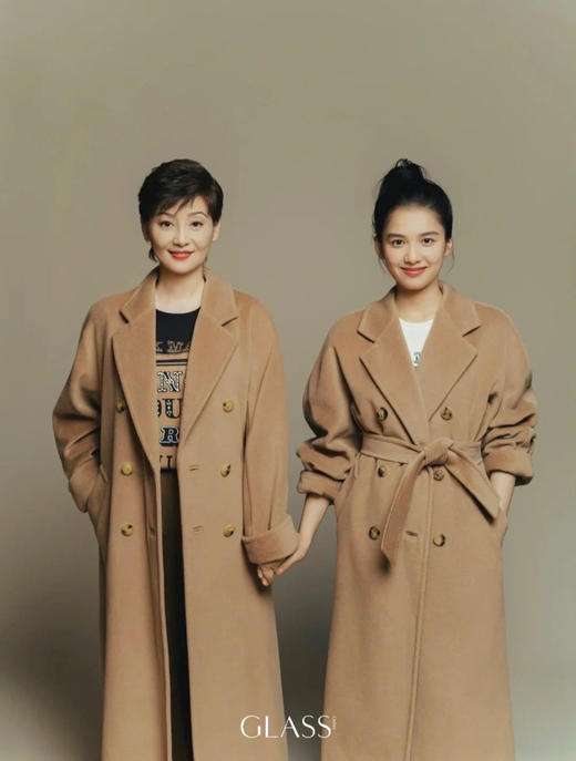 重磅出击‼️巴黎时装博物馆藏品的传世之作——Max 101801大衣的1比1平替版来啦💯限时低价💰399‼️现货‼️7天无理由退换💯 张嘉倪 袁泉 蒋欣数不尽的女明星同款🥰 商品图3