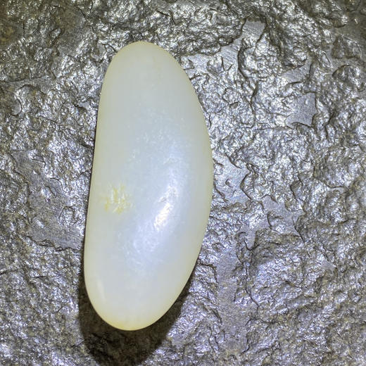 和田玉（白玉）籽料原石15g（价格面议） 商品图1