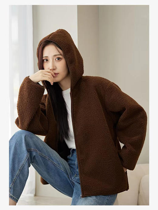 U家同款优质奥粒绒❗️ 品牌直发【千吉娜Chigina女款小摇粒绒外套】采用客供羊羔毛质感的颗粒绒面料 商品图4