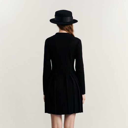 谜底针织连衣裙女2023冬新品英伦风时尚刺绣修身中长裙234MZ1857 商品图2