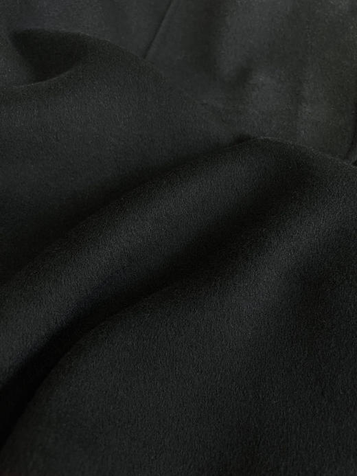 高品质的平替大衣🧥来啦💯1比1还原😏超A版型✅女生必备秋冬战袍🥰限时价💰399💯 7天无理由退换🉑️5色🉑️选👍现货秒发 商品图13