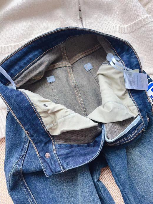 老米优品🎈大爱神裤！媲美专G品质《3D立体切割设计🍂复古做旧水洗窄版直筒牛仔裤》微拖地，复古，显瘦好版型！ K231008B 商品图3