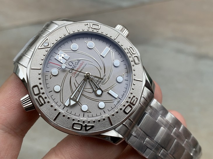 VS厂2022新品欧米茄海马007白金款做工如何