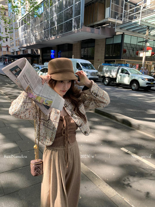 Read Nameless /进口面料巧克力小香+棕色针织抹胸 商品图2