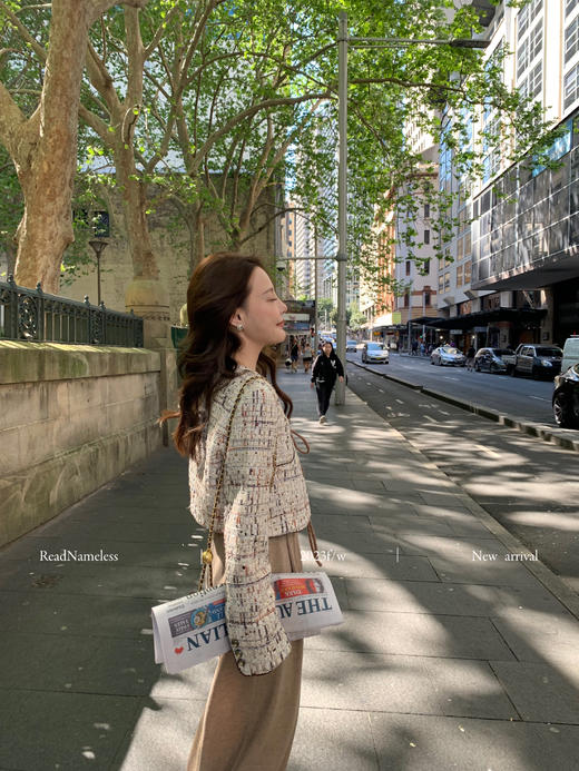 Read Nameless /进口面料巧克力小香+棕色针织抹胸 商品图6