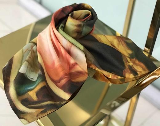 优品堂【心语】斜纹手感丝90*90方巾 商品图8