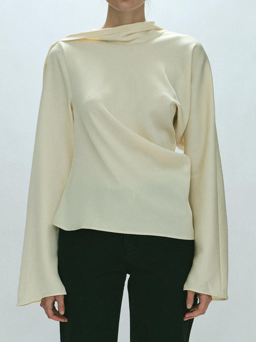 Viktoria Chan｜AW23096 Camy satin blouse  [ 黑 / 蓝 / 白 ] 商品图3