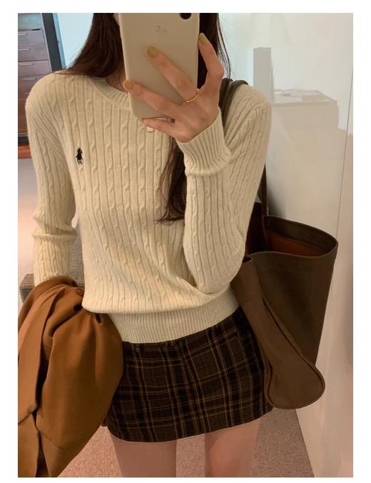 【风风同款！小马刺绣麻花毛衣】秋冬2025新款打底衫软糯慵懒风韩版套头内搭针织衫显瘦圆领打底毛衣 商品图11