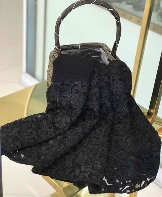 优品堂【如烟如梦】羊毛蕾丝绣花围巾披肩两用 商品图2