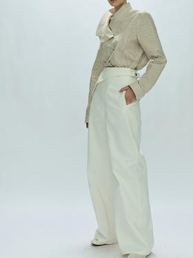 Viktoria Chan｜AW23064 Felda folded jeans [ 白 ]