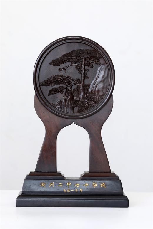 迎客松木雕奖牌纪念牌图案可定制 商品图1