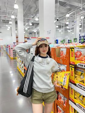 秋天就是要穿#卫衣呀！ 青春范绝了