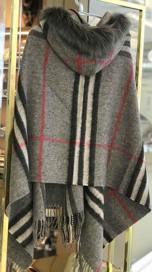 优品堂【天使诱惑】羊毛毛领披风 商品图4