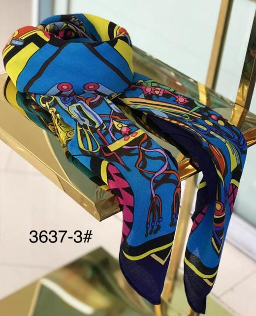 优品堂【丝路花语】桑蚕丝+羊毛110*110方巾 商品图6