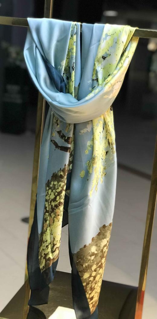 优品堂【花花世界】手感丝长巾 商品图10