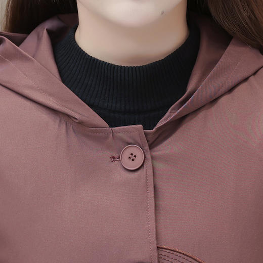 秋季新款，长袖风衣中年女装妈妈装时尚中长款大码刺锈休闲外套QYM-XY-23HDB19-Y 商品图3