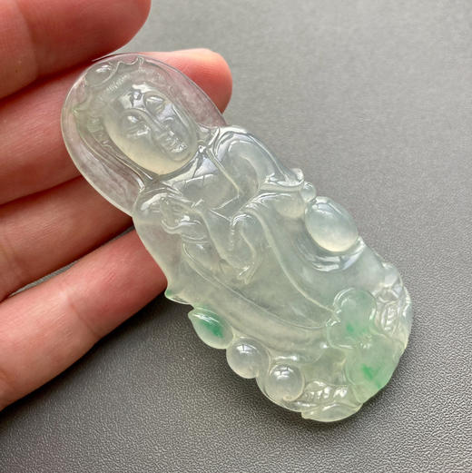 冰种飘阳绿翡翠大观音 商品图6