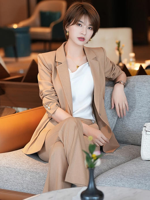 新款高级感气质通勤商务职场正装西服两件套 商品图2