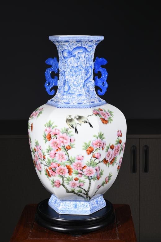 粉彩水点桃花水点紫藤双耳瓶 商品图0