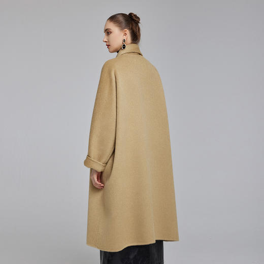NH920斯尔丽23冬季新款设计感圆领宽松显瘦配毛呢大围巾中长羊毛大衣 商品图1