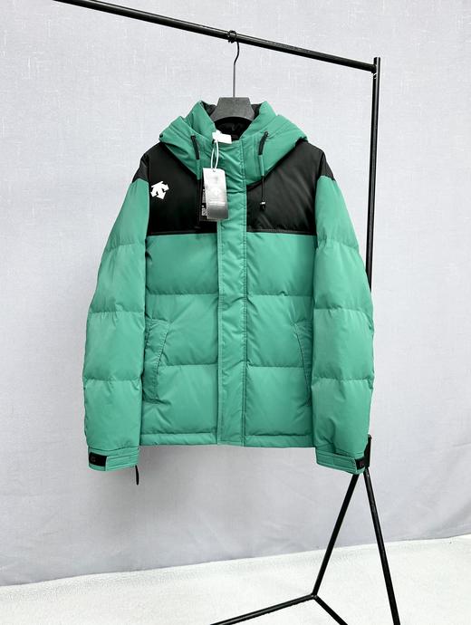 点此购买 迪桑特冬季男女同款防水机能户外羽绒服 yg 270168 商品图2