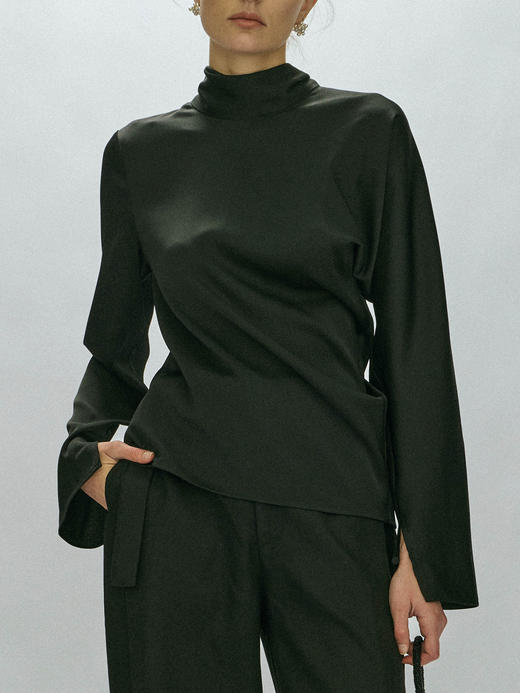 Viktoria Chan｜AW23096 Camy satin blouse  [ 黑 / 蓝 / 白 ] 商品图2