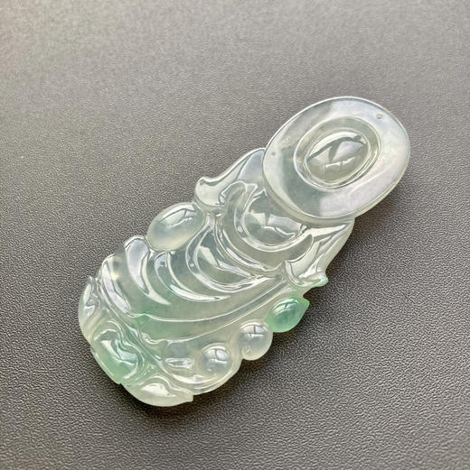 冰种飘阳绿翡翠大观音 商品图4