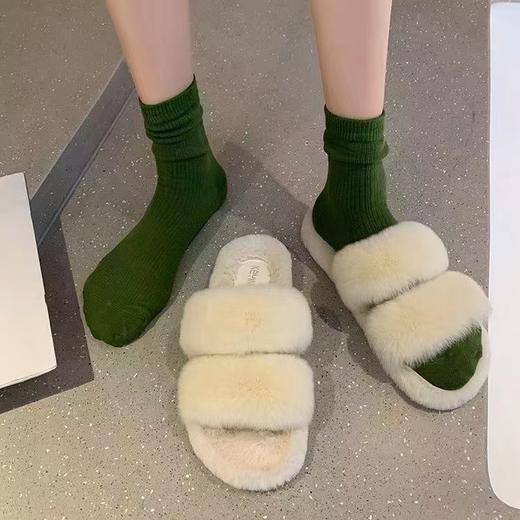 韩版厚底一字毛毛拖鞋 内含弹力鞋垫 按摩呵护缓解疲劳 内里舒适透气 细腻贴肤 不臭脚 商品图2