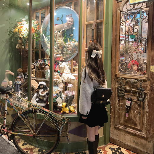 金蘑菇菇 苏格兰日记 / 英式少女系三件套  黑白香风短款毛毛外套 商品图2