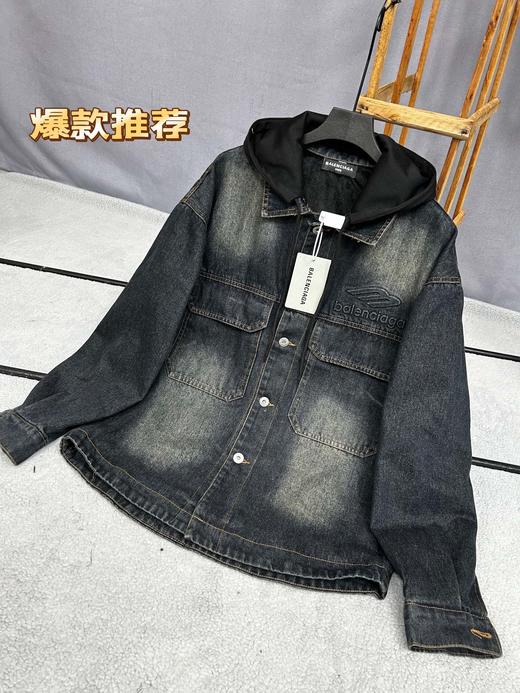 点此购买 巴黎世家秋冬季加绒男女款做旧牛仔外套 yg 270170 商品图5