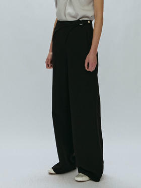 Viktoria Chan｜AW23065 Felda folded suit trousers  [ 黑 ]