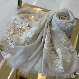 优品堂【木槿依梦】精纺羊毛绣花围巾