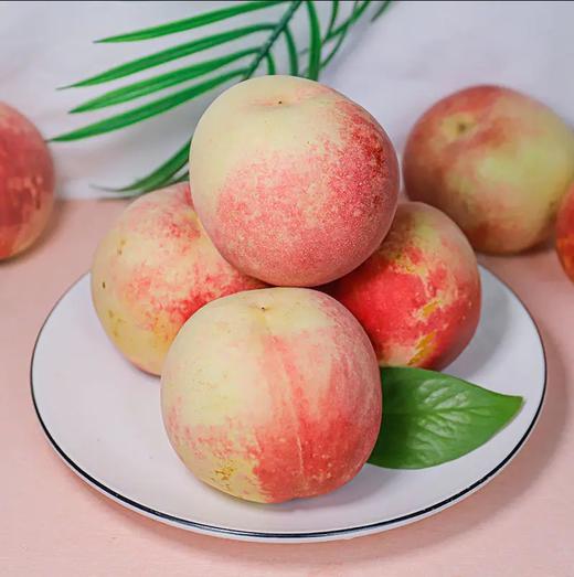 【普快发货】山东蒙阴金秋红蜜桃 毛桃 金秋蜜桃 皮薄肉厚 脆甜多汁 桃香四溢 4.5斤装 商品图4